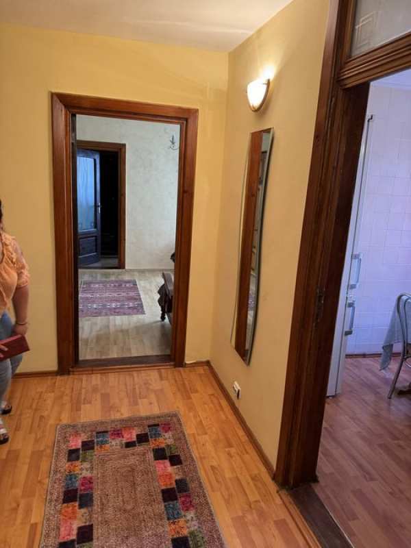 Apartament de inchiriat