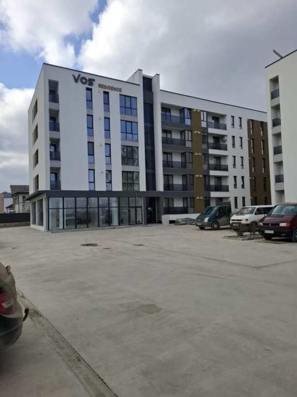 Închiriez apartament cu o camera Tomesti