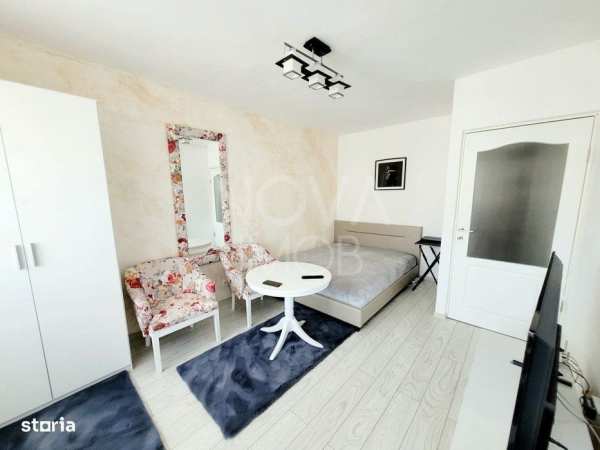 Garsoniera de vanzare - Zona Strand