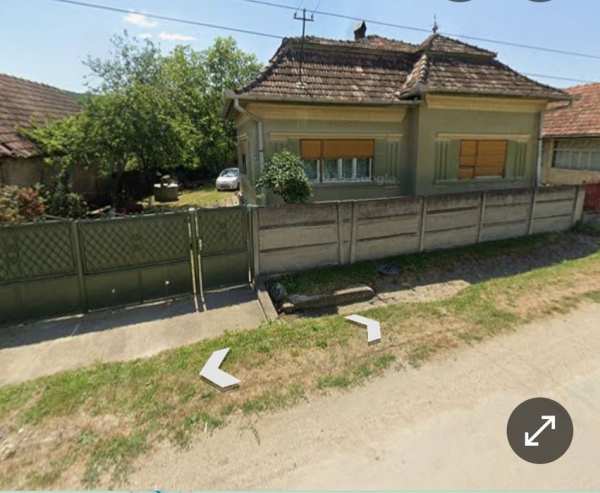 Vând casă la țară, în localitatea Ciugudu de Jos,Unirea, jud .Alba .