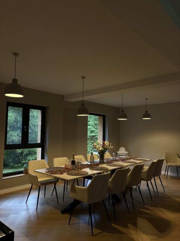 Cabana noua de inchiriat cu 6 camere
