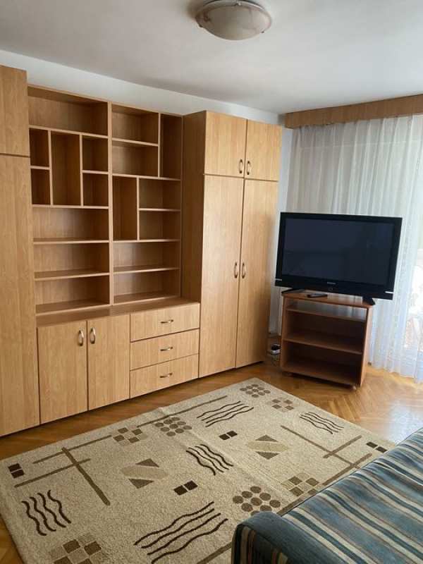 Inchiriez apartament 2 camere, Targu Mures, zona Fortuna