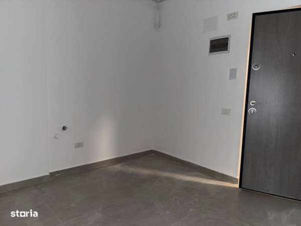 Garsoniera decomandata