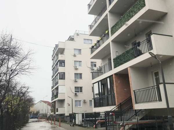 Apartament 2 camere, 2 bai, centrala proprie, parcare, sect 4 Hornbach