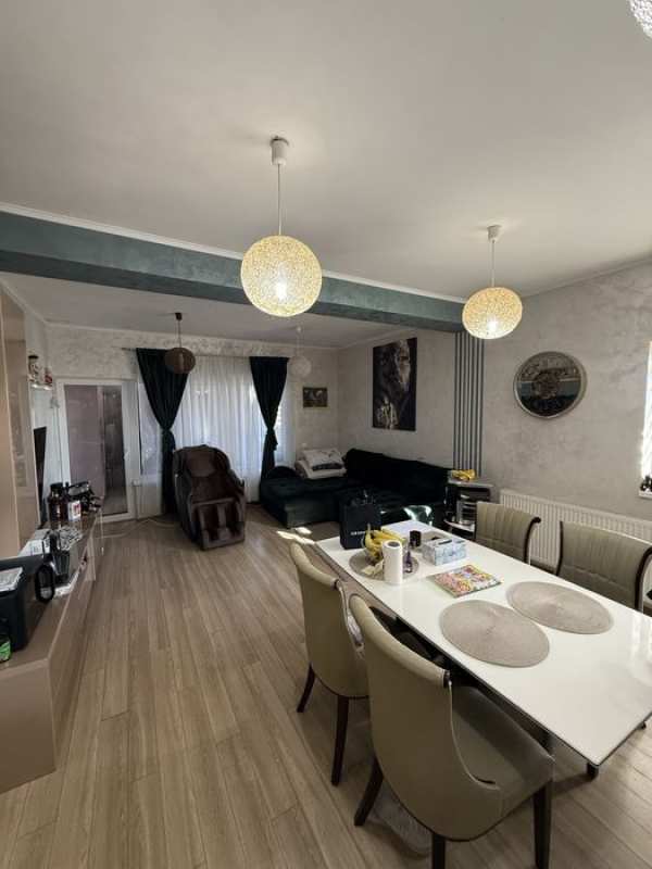 Apartament 2 camere la parter