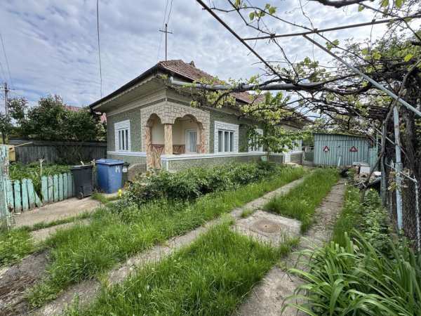 Casă + teren generos de vânzare – Piatra-Neamț - pret negociabil