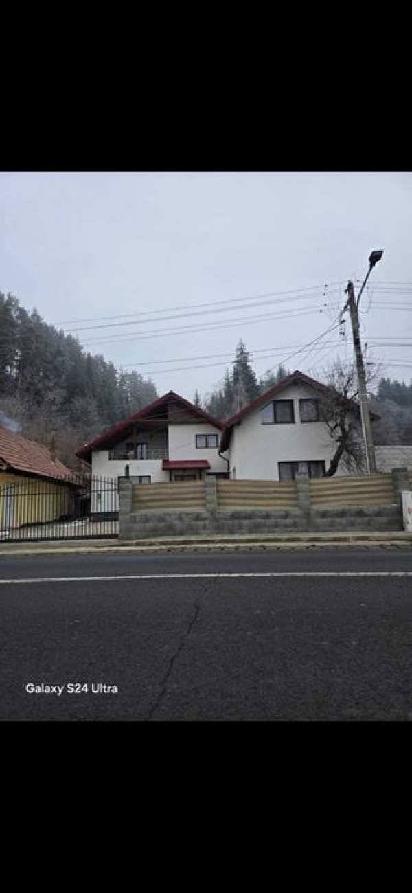 Casă Familială în Toplița, Județul Harghita