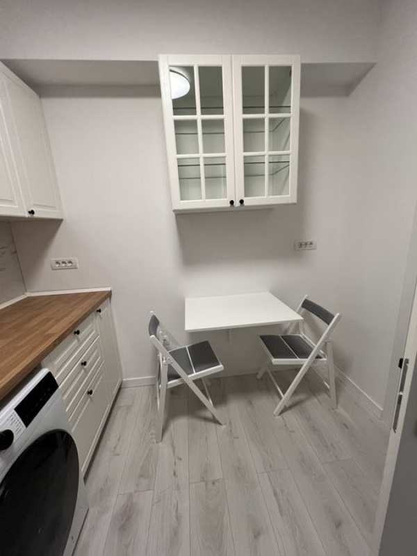 Inchiriez apartament 2 camere - zona Pipera-Tunari