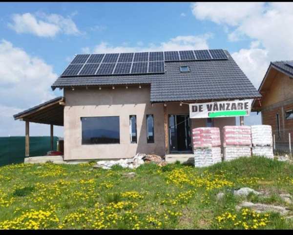 Casa de vanzare granita sanpetru-bod
