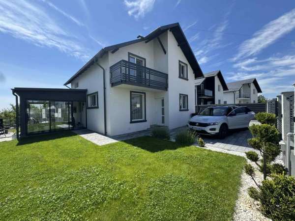 Casa Mobilata/Utilata // 120Mp Utili/300 Mp teren// Valea Geamana//