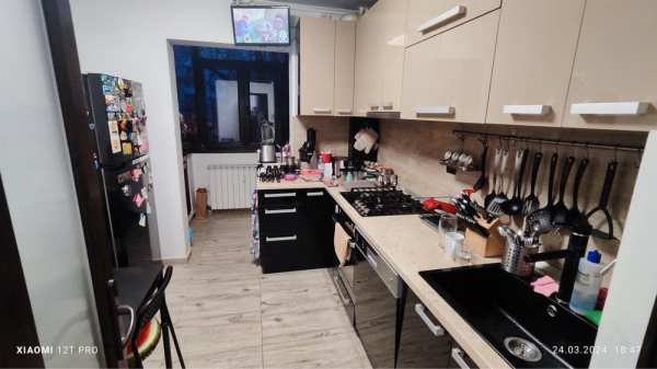 Vand apartament cu 3 camere Nicolae Grigorescu