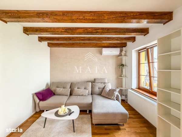 Casa 3 camere, ultracentral, curte proprie