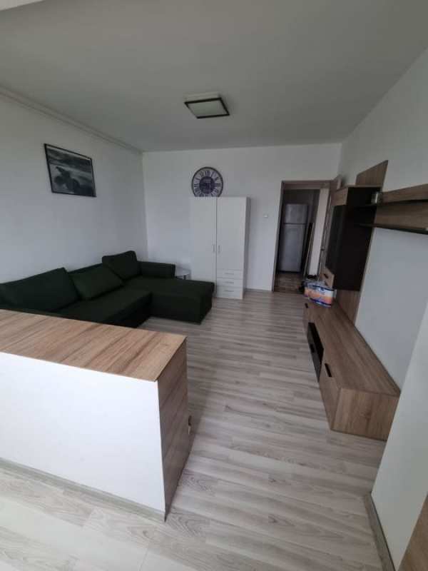 Apartament cu 2  de inchiriat la Piata Sudului