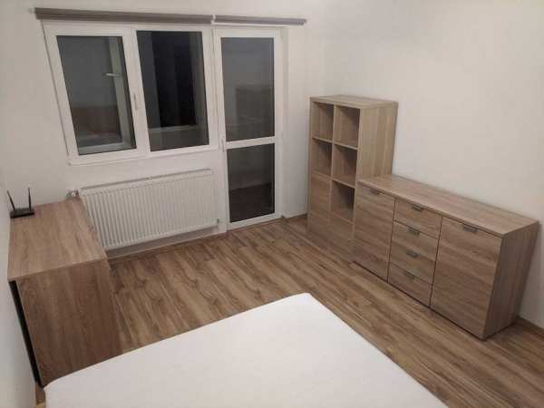 Închiriez garsoniera 13 min. metrou Dimitrie Leonida cu loc de parcare