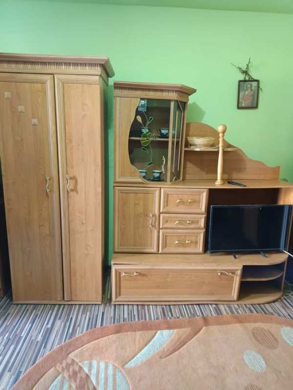 Garsoniera de vânzare!