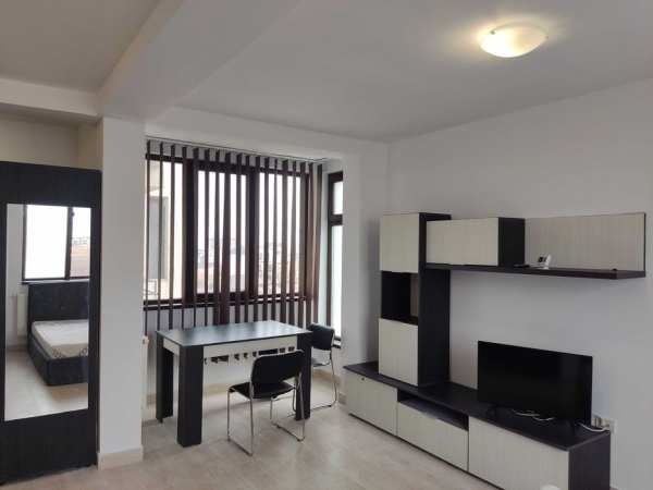 Studio de închiriat pe termen lung, inclusiv vara, Mamaia Nord!