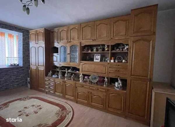 Apartament  2 camere 1 Mai , 59 metri, etaj 4 Cod:150219