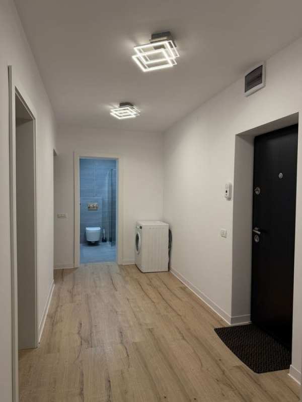 Apartament de închiriat