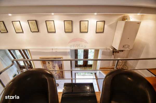 Apartament ultracentral cu 2 camere de inchiriat