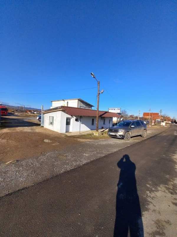 Hala/spatiu de vânzare/închiriere