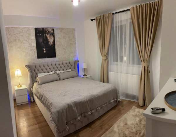 Apartament 2 camere mobilat+ loc parcare