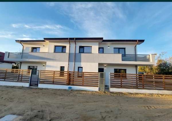 Duplex nou P+E 140mp utili 364mp teren Malu Mare