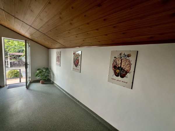 Inchiriez spatiu comercial