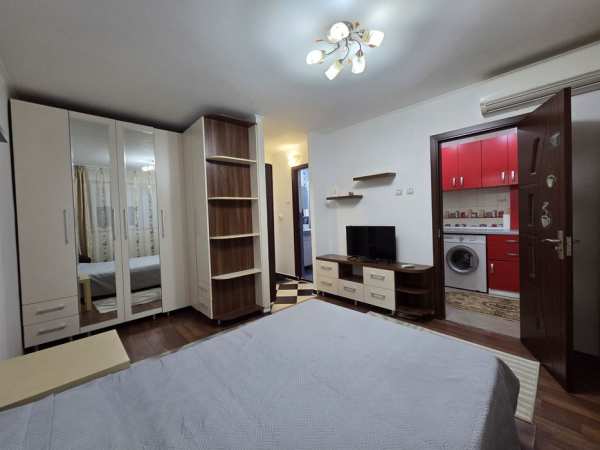 Inchiriez Garsoniera Teiul Doamnei-Proprietar