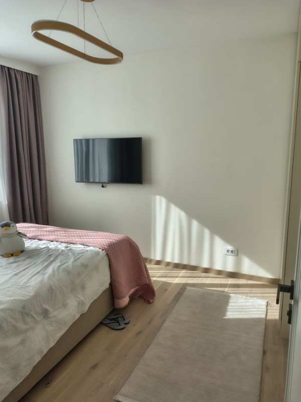 Camera de inchiriat in apartament 2 cam/colega apart zona Policlinicii