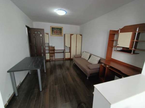 Închiriez apartament 1 camera