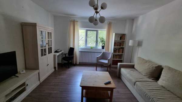 Apartament 2 camere de vanzare parc Sebastian, direct proprietar