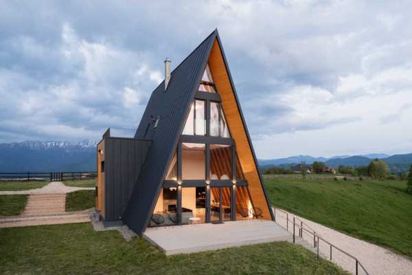 Amont Chalet - Cabane A-frame în cel mai frumos loc din România