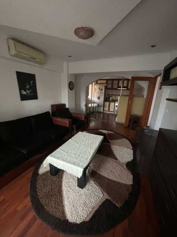 Apartament spațios, 3 camere, 75mp, zona centrala– Corabia