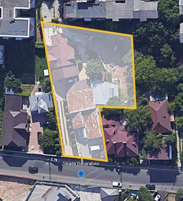 Proprietate Mixtă Ultracentrală – Casă, Spațiu Comercial & Teren