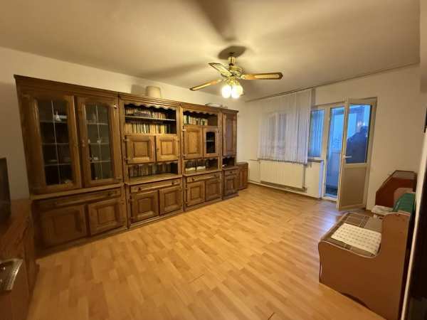 Apartament 2 camere decomandat