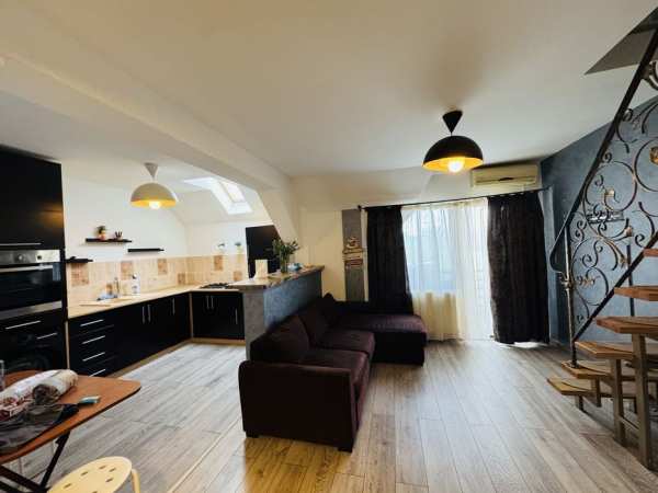 Inchiriez apartament 2 camera Gradina cu Magnolii