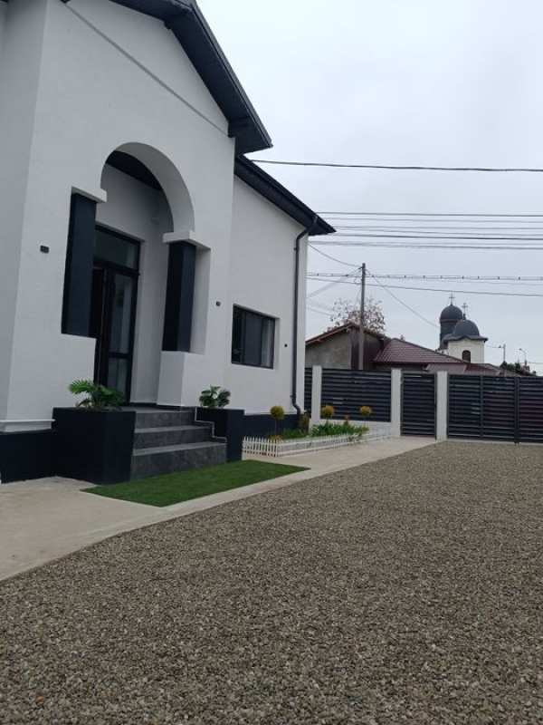 Vând urgent casă ultracentral in Ploiesti