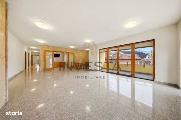 Apartament 4 camere, 148 mp, 2 garaje, Zorilor, zona Ciresilor