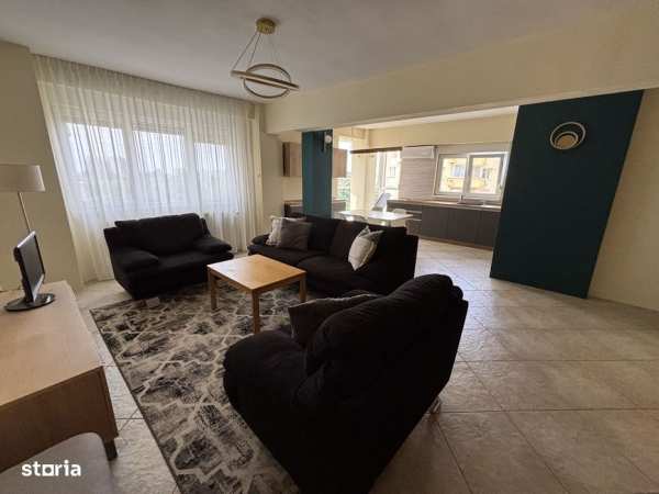 Inchiriez apartament 4 camere ultracentral