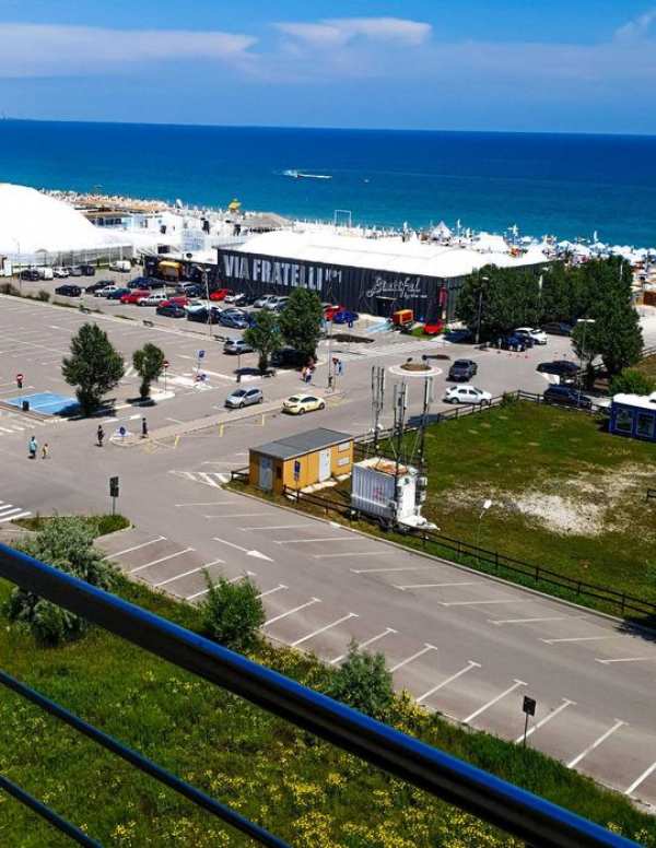 Mamaia – Apartament lux, vedere mare!