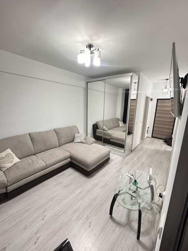 Inchiriez garsoniera zona militari residence-chiajna