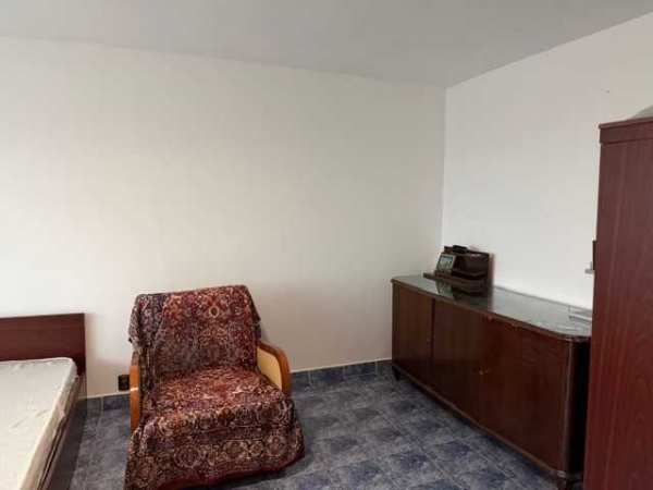 Ofer Garsoniera spre inchiriere in Orasul Bragadiru  Casa de Cultura