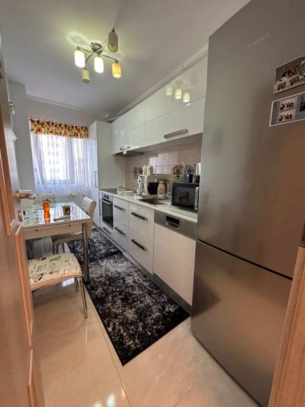 Vând apartament 2 camere Militari Residence-Chiajna