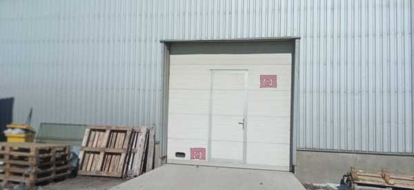 Hala depozit si birouri