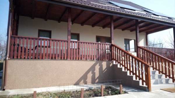 Inchiriez casa 3 camere Tomesti