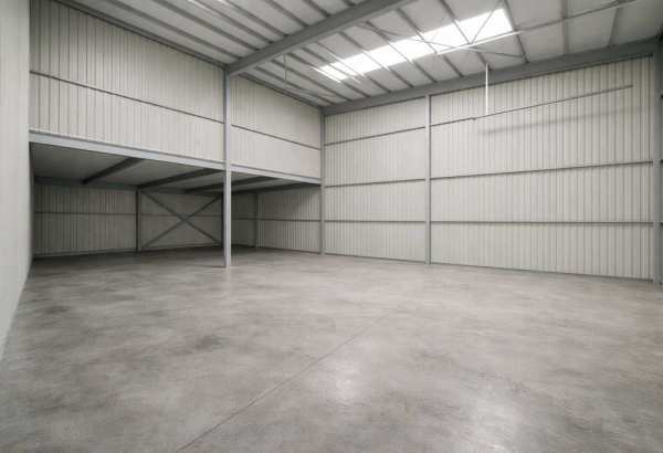 Hala de inchiriat depozit 120mp