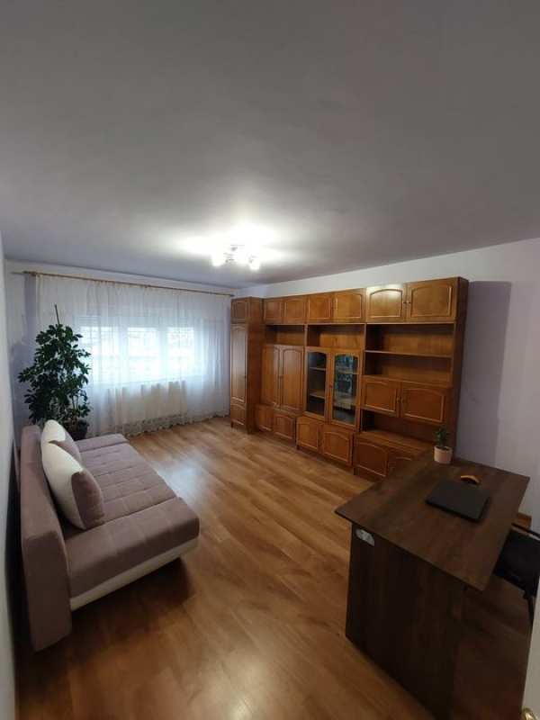 Inchiriez Apartament 2 camere