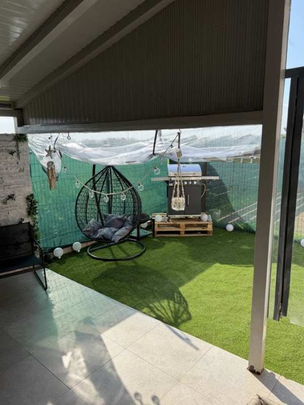 Inchiriez casa in regim hotelier