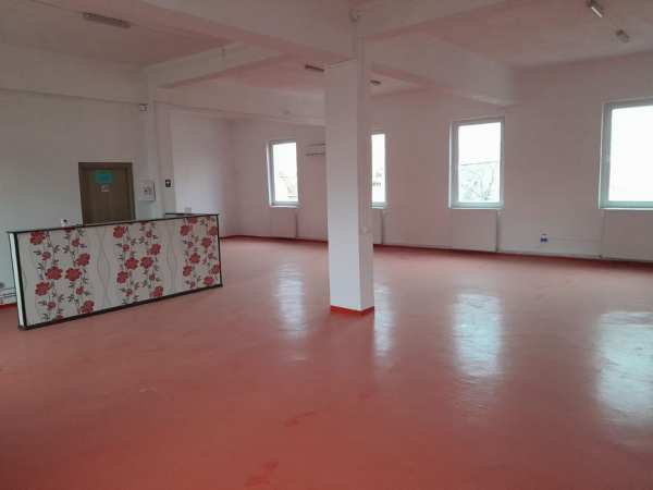 Spatiu comercial de inchiriat in Bocsa Romana!