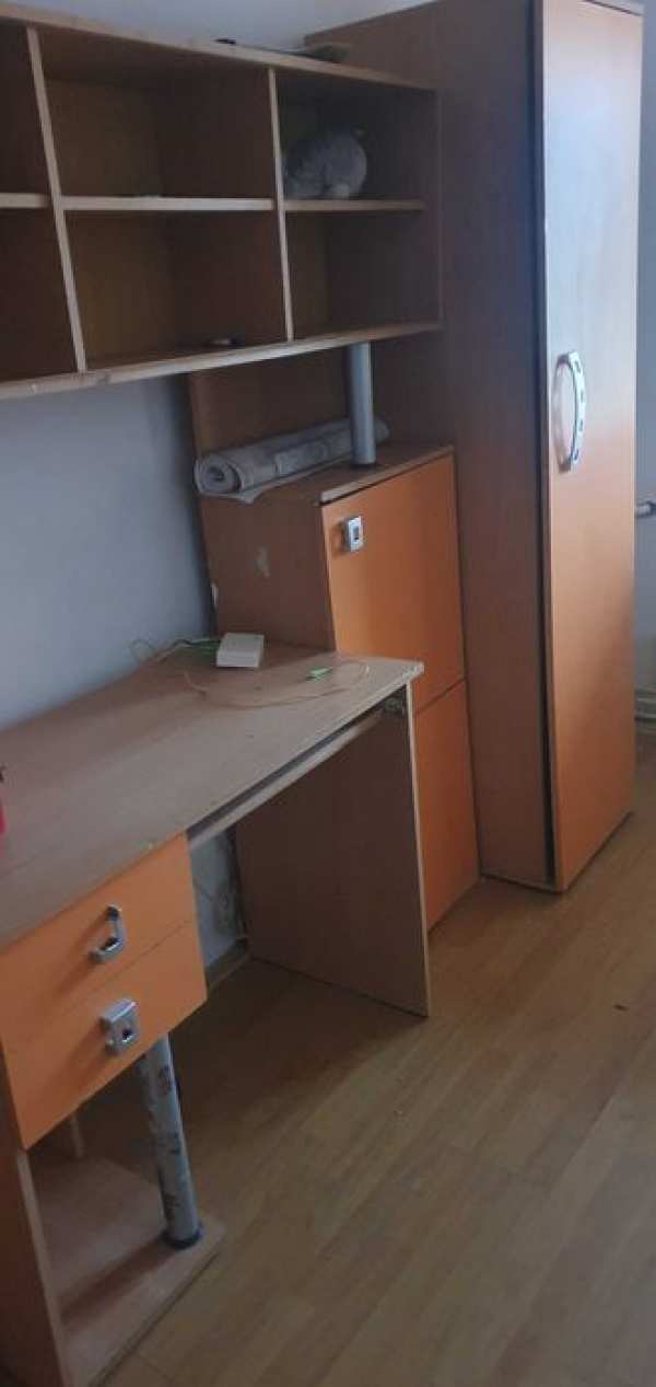 Persoana fizica inchiriez apartament 2 camere zona buna 800 lei